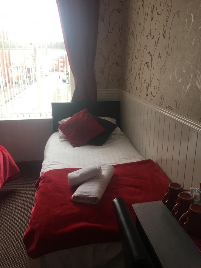 Kingscliff Bed & Breakfast Blackpool Exterior foto